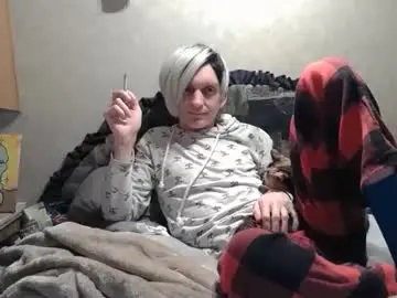 Chaturbate Live Sex Cam of alishaluv