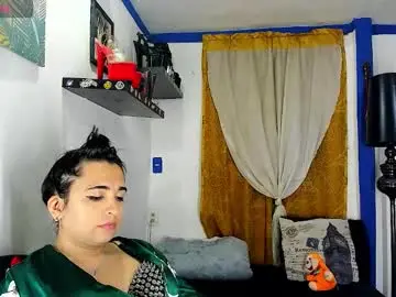 Chaturbate Free Porn Cam of sarahjey