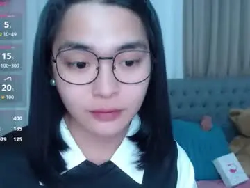 Chaturbate Live Sex Cam of zhaviahale