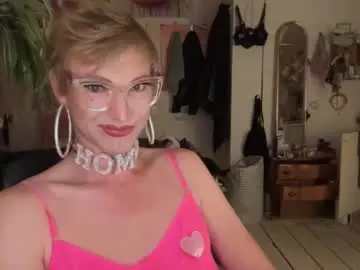 Chaturbate Free Porn Cam of pinkfag