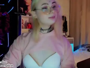 Chaturbate Best live sex cam show of snake_bites