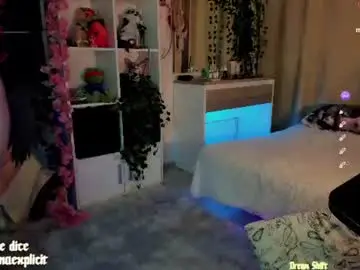Chaturbate Free Porn Cam of snake_bites