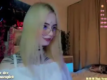 Chaturbate Free Live Porn of snake_bites