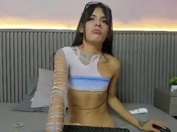Chaturbate Live Sex Cam of alexandra_bb