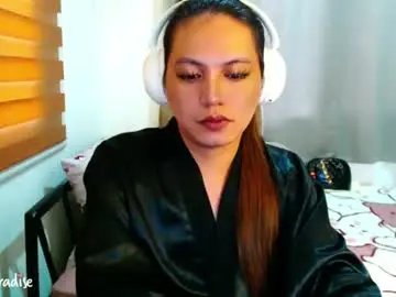 Chaturbate Live Sex Cam of xxjulielovesyouxx