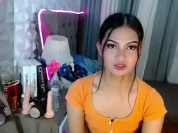 Chaturbate Live Sex Cam of brownsausageroberta