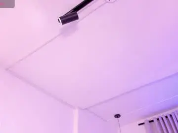 Chaturbate Live Porn of emily_roousee