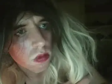 Chaturbate Live Sex Cam of sissyslut22jr