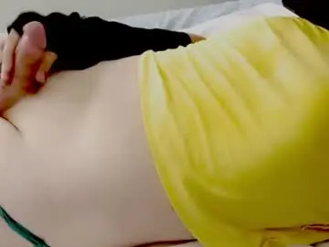 Chaturbate Free Live Porn of hugecumshots1