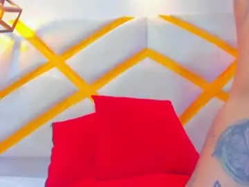 Chaturbate Live Sex of cami_rouxx