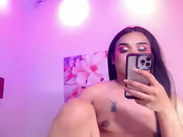 Chaturbate Best live sex cam show of stellagrayts