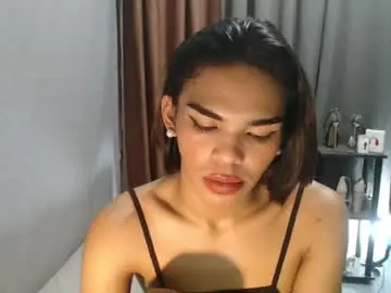 Chaturbate Live Sex Cam of neomi_hardcock