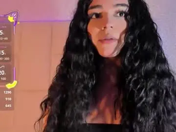 Chaturbate Best live sex cam show of rosselfinoll