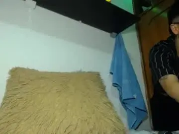 Chaturbate Live Sex Cam of sebastian_posse