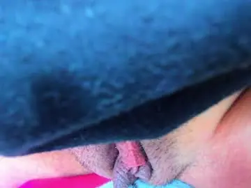 Chaturbate Live Sex Cam of boy_trans