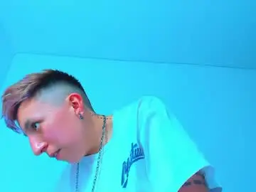 Chaturbate Free Live Porn of boy_trans