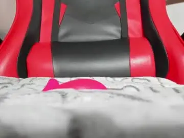 Chaturbate Watch Live Sex Cams of boy_trans