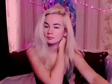 Chaturbate Best live sex cam show of carinfox