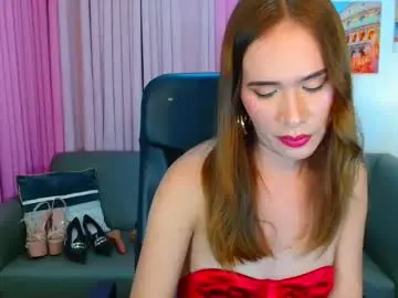 Chaturbate Watch Live Sex Cams of ashleyhugecum