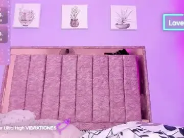 Chaturbate Free Live Porn of alaiasexygirl