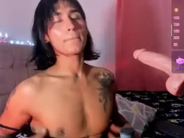 Chaturbate Best live sex cam show of nahomi28