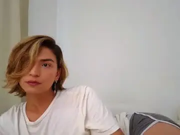 Chaturbate Free Porn Cam of skyamber8v2
