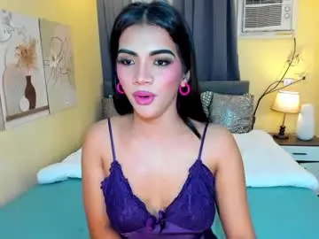 Chaturbate Live Sex Cam of akira_heleana_nastyxx