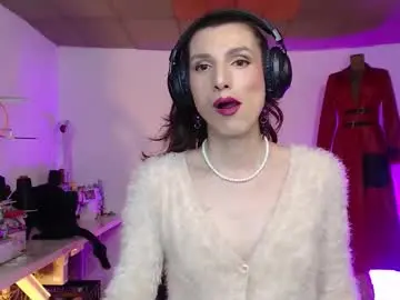 Chaturbate Best Webcam of moira_hot