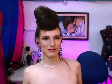 Chaturbate Live Sex Cam of moira_hot