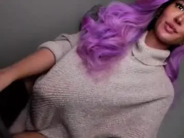 Chaturbate Best live sex cam show of transnextdoor_