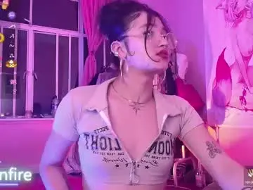 Chaturbate Free Porn Cam of moonfiredance