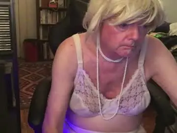 Chaturbate Adult Video Chat of pantyvloletlace