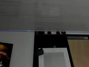 Chaturbate Live Porn of kortneyhills