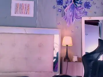 Chaturbate Watch Live Sex Cams of emily_castillo1_