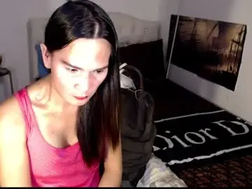 Chaturbate Watch Live Sex Cams of xqueenyasiandomcumx