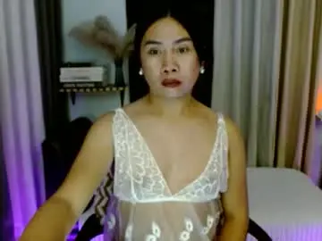 Chaturbate Live Sex Cam of ladyfox_95