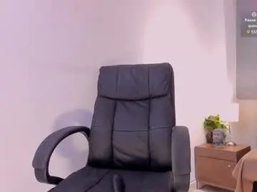 Chaturbate Free Porn Cam of lily_cash1