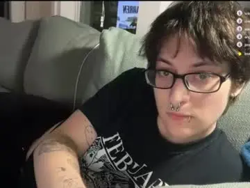 Chaturbate Watch Live Sex Cams of boywithbug