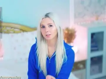 Chaturbate Free Porn Cam of amoramias