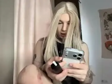 Chaturbate Free Porn Cam of chloevesper