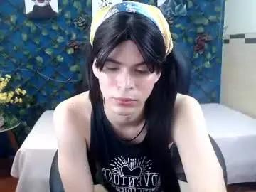 Chaturbate Free Porn Cam of honey_moon07