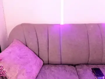 Chaturbate Live Porn of tinaqueen_