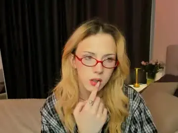 Chaturbate Live Sex Cam of tiffany_king