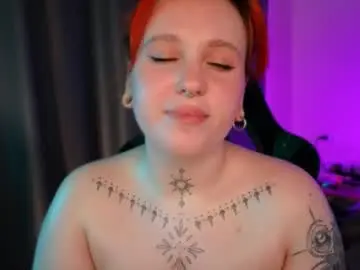 Chaturbate Adult Video Chat of evaredmooon