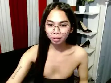 Chaturbate Live Sex Cam of petiteasianyukie