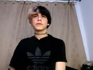 Chaturbate Nude Webcam of darasweet20