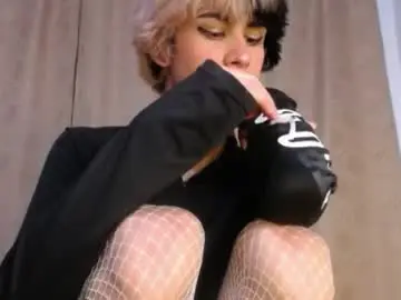 Chaturbate Free Porn Cam of darasweet20