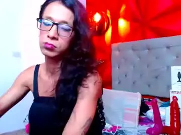 Chaturbate Live Sex Cam of daslytsroze