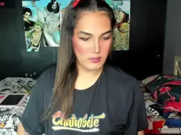 Chaturbate Live Sex Cam of diamond_foxy