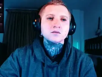 Chaturbate Best live sex cam show of ftmblueyes